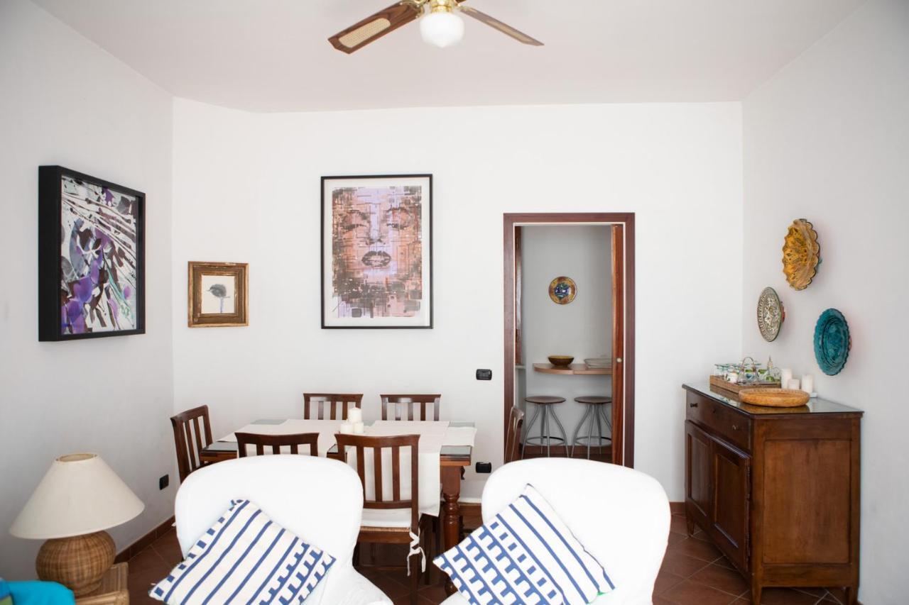 B&B Casa di Claudia Marina Di Carrara Bagian luar foto